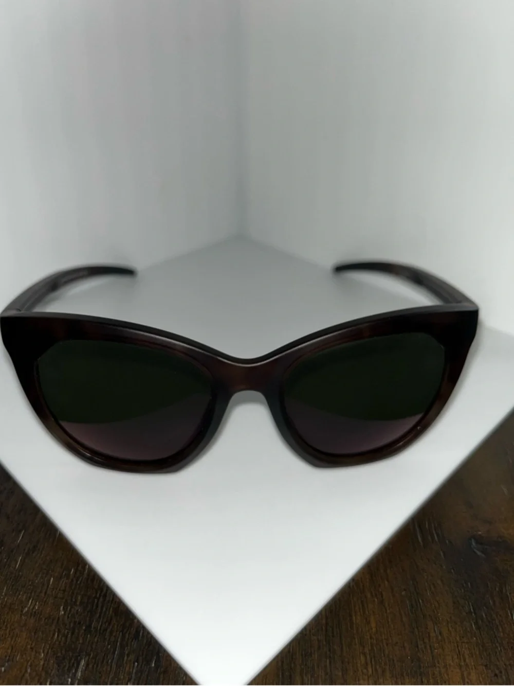 Bolle Sunglasses Women's Prize BS029004 Dark Tortoise Matte / Polarized